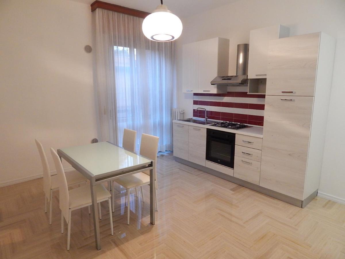 La Casa Del Parco Ferrari Apartamento Módena